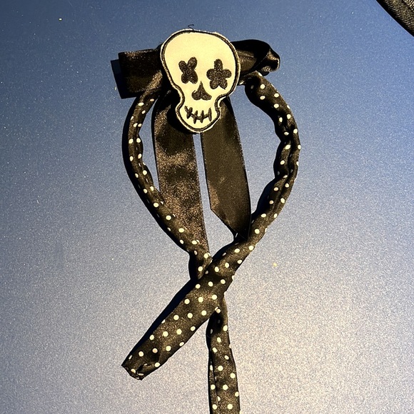 Halloween costume death fairy with wings. Fits all ages - Picture 3 of 4